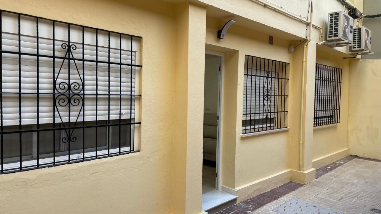 Piso De Lujo En Primera Linea De Playa Y Garaje กาดิซ ภายนอก รูปภาพ